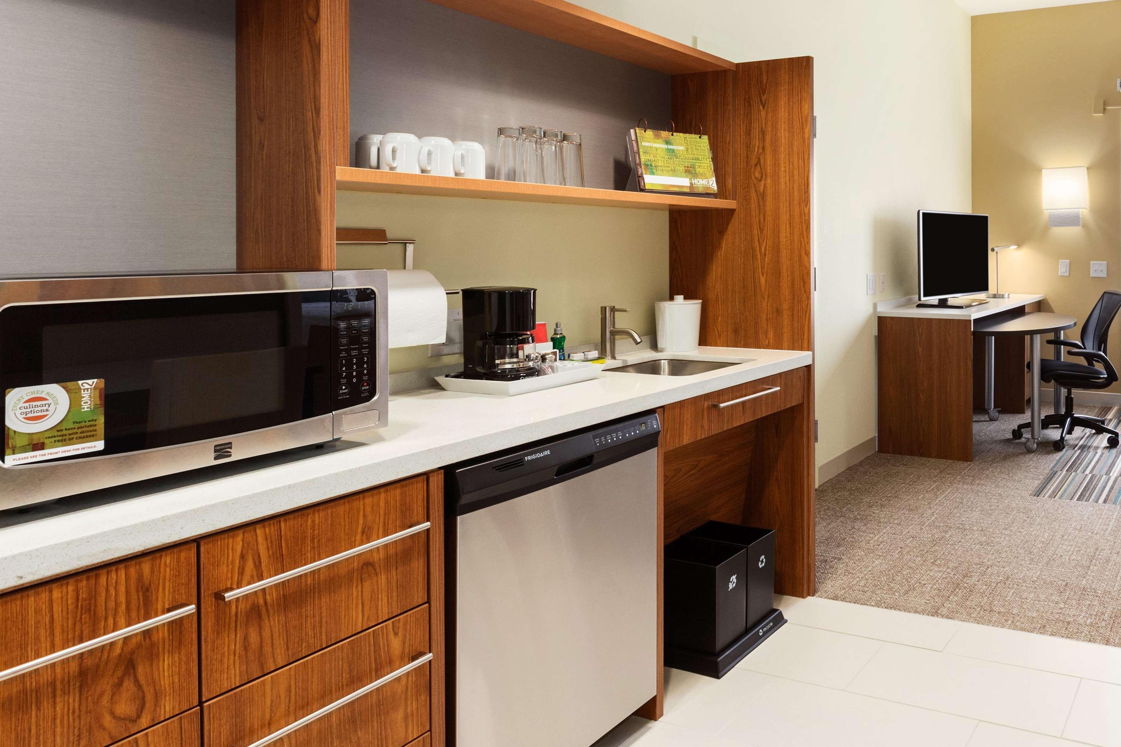 Home2 Suites By Hilton Omaha West Eksteriør bilde
